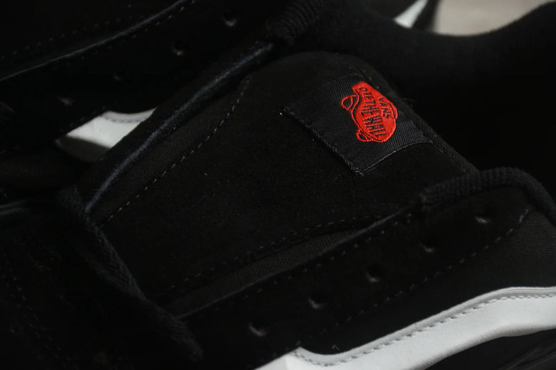 Vans Knu Skool Black