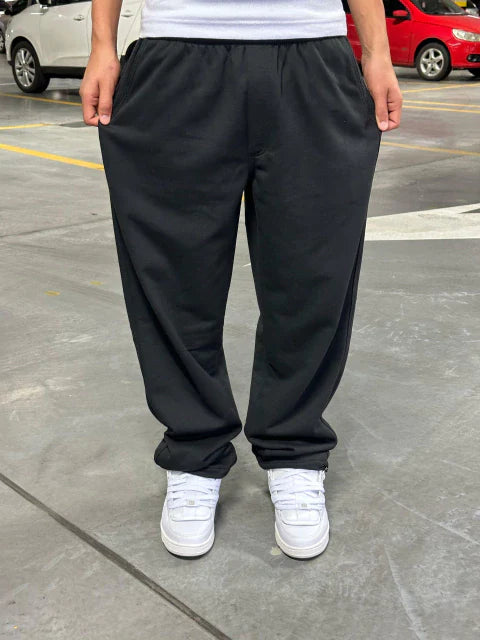 Calça de Moletom Baggy Preto Basic
