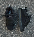 Tênis lokal tag all black refletivo prata